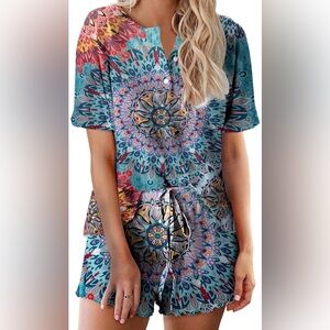 NWOT Ekouaer Tie Dye Pajama Set Top Shorts Loungewear Sleepwear Lettuce Hem Md